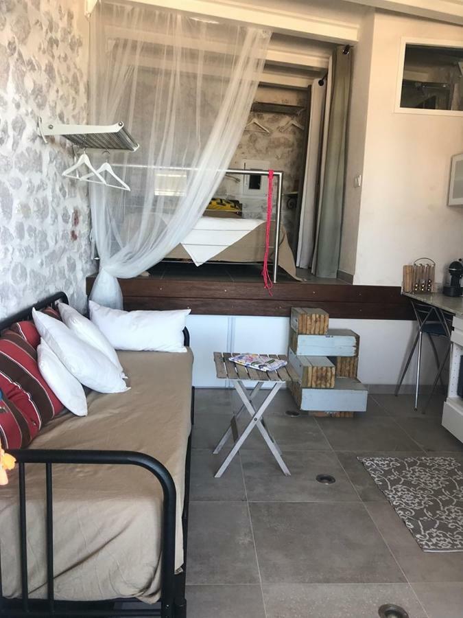 Le Cabanon Bleu Sur La Plage Марсель Екстер'єр фото